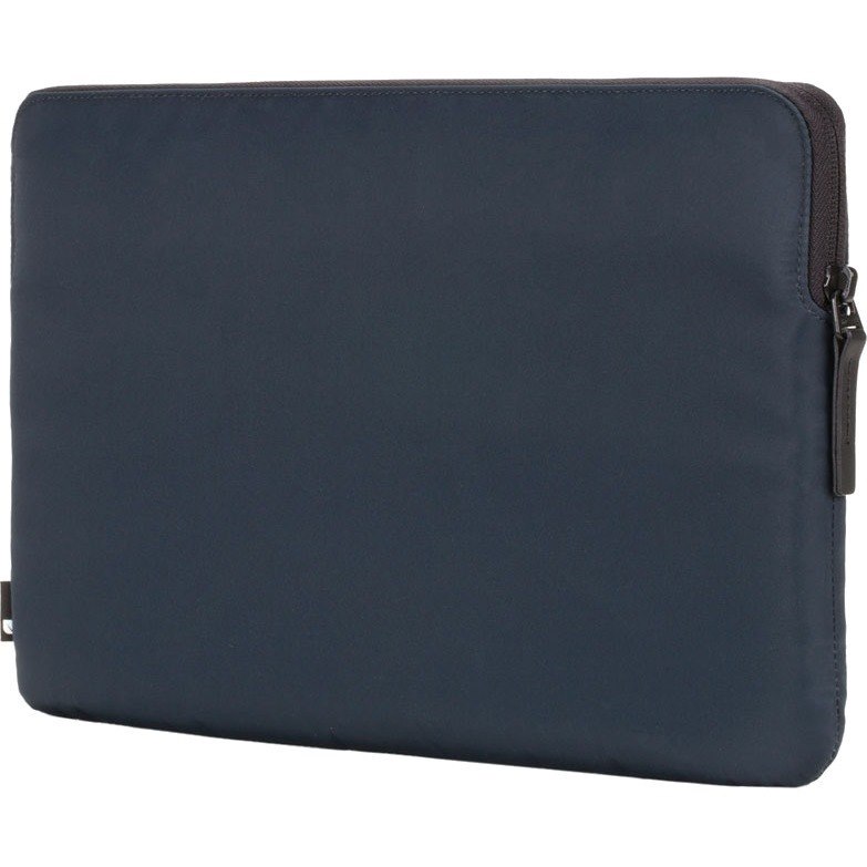 Incase Compact Sleeve in Flight Nylon for 13-inch MacBook Pro Retina / Pro - Thunderbolt 3 (USB-C) and 13-inch MacBook Air with Retina Display - Navy