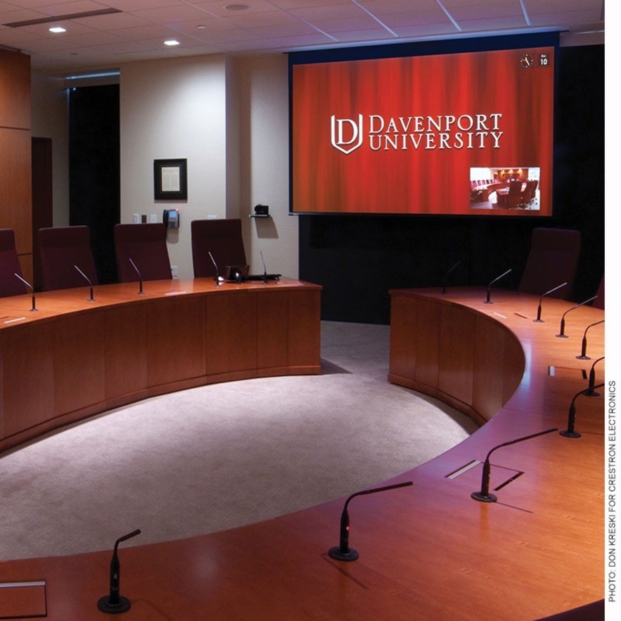 Draper Access E 193" Projection Screen