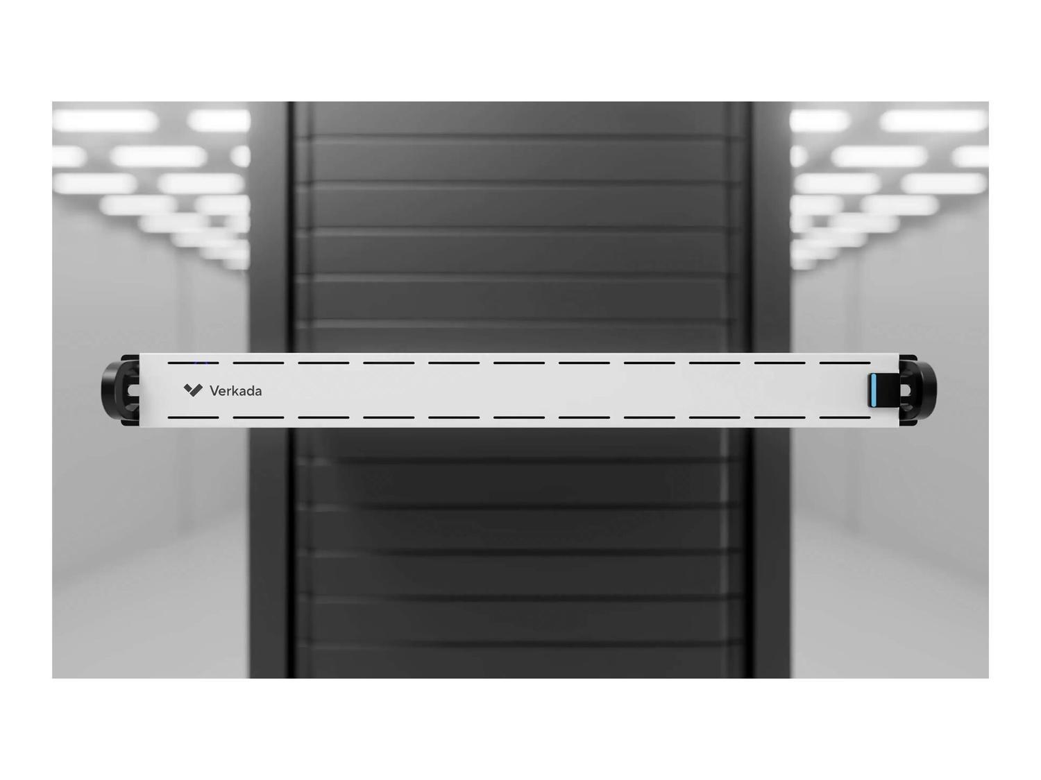 Verkada CC300 Command Connector, 4TB, 10 5MP Channels At 30 Days